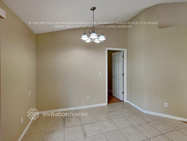 Photo - 1047 Lakeview Oaks Dr