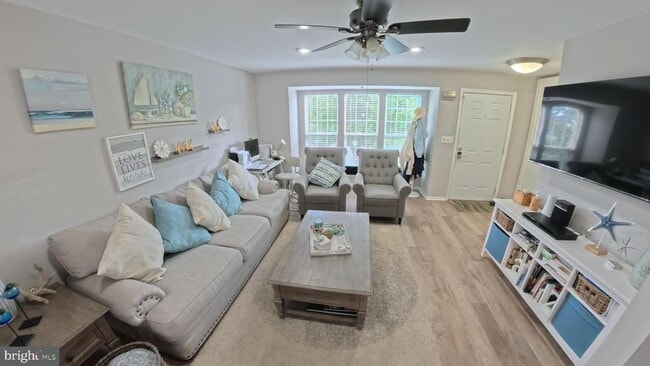 Building Photo - 16883 Toms River Loop Rental