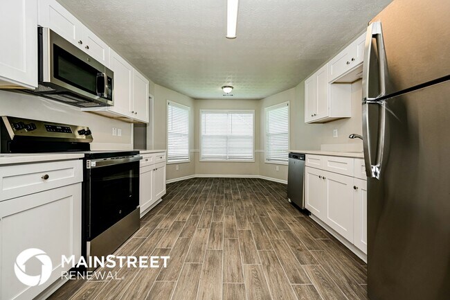 Photo - 30 Berkshire Dr