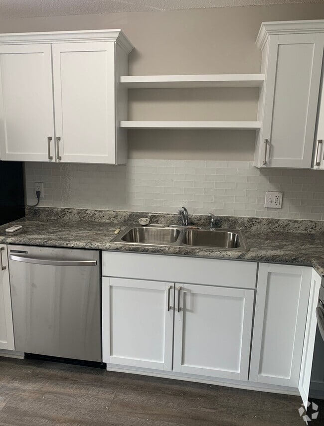 Building Photo - 7501 W 101st St Unit 202 Rental