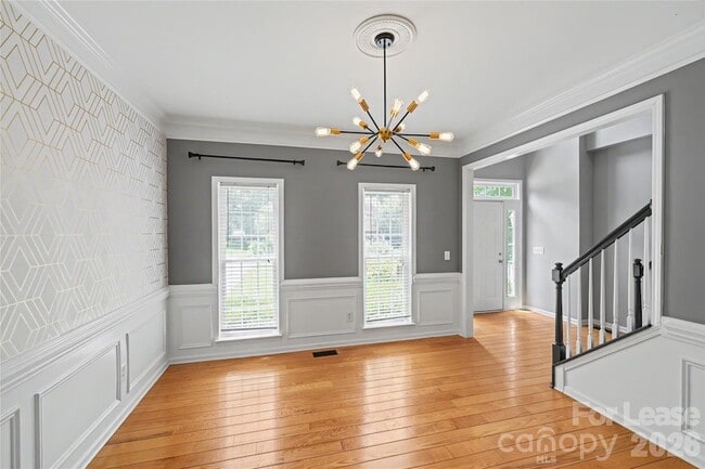 Photo - 16922 Laureate Rd