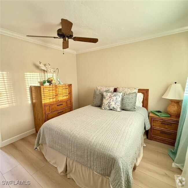 Building Photo - 57 High Point Cir W Unit 201 Rental
