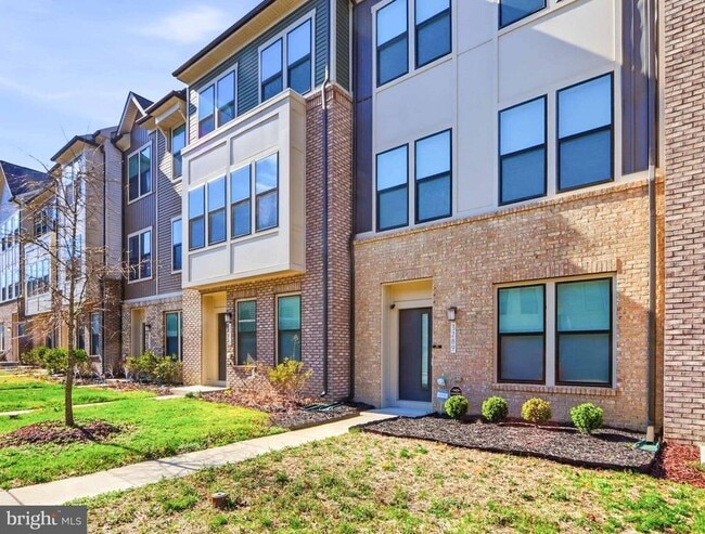 Photo - 3289 Watershed Blvd