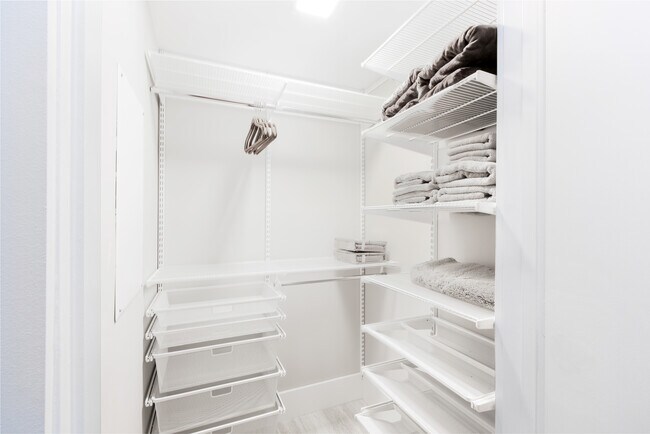 Photo - 650 NE 32nd St Unit # 3903