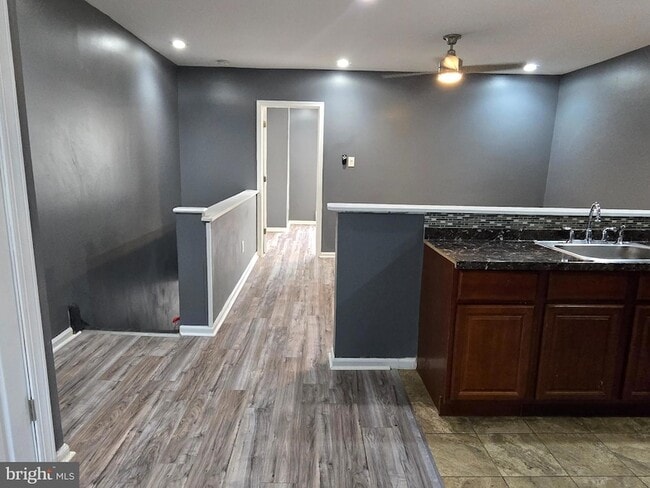 Building Photo - 5914 Belmar Ter Unit 3 Rental