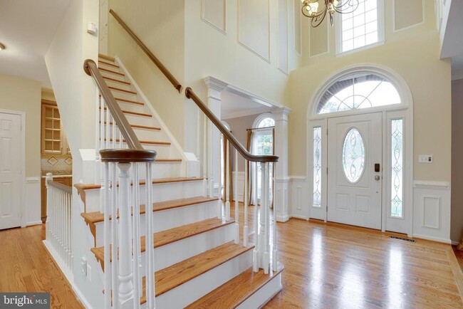 Building Photo - 5105 Claybank Ln