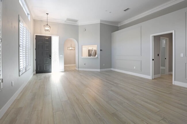 Photo - Pet-friendly, Newly Remodeled 2bd/2bth in Palmer Ranch