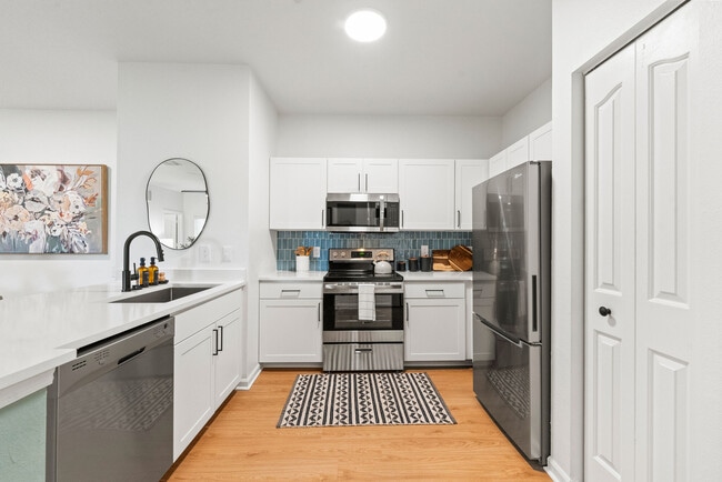 Photo - Perse Apartments