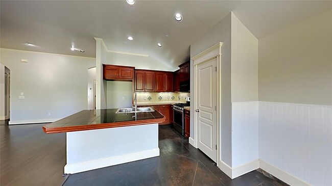 Photo - 5101 NW 163rd St