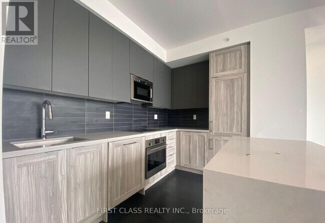 Photo - 2916 Hwy 7 Unit 1207
