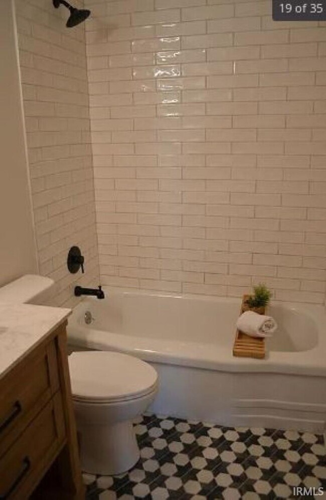 Photo - 1228 Southlea Dr