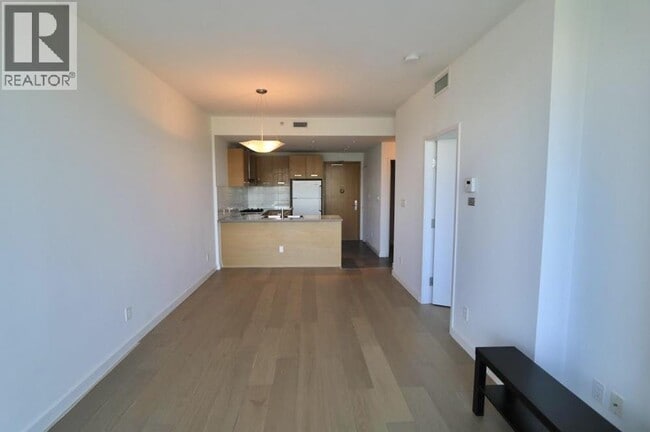 Photo - 8080 Cambie Rd.