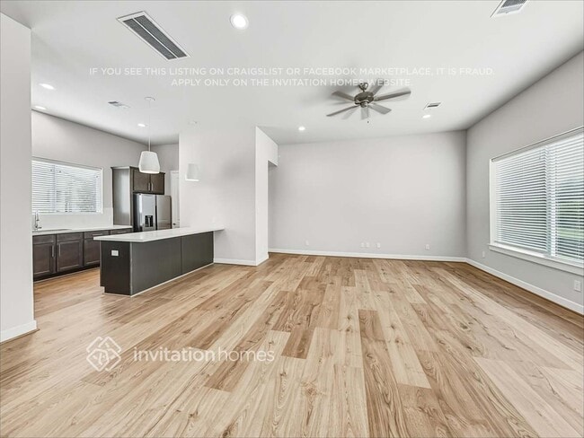 Photo - 10534 Executive Lake Dr