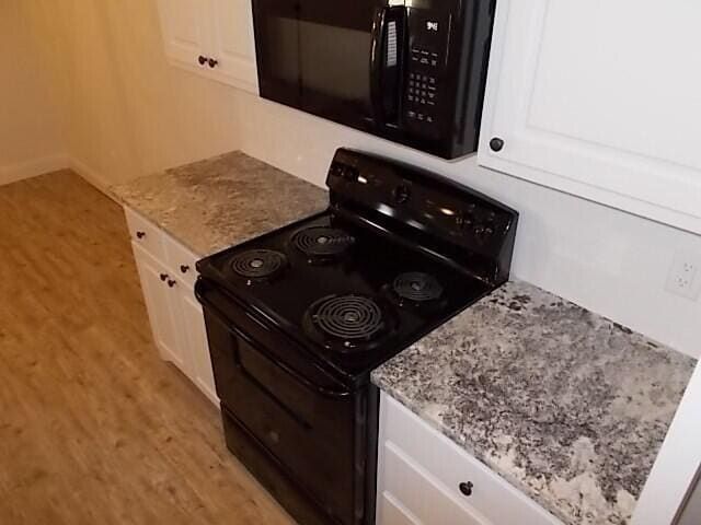 Photo - 2002 102nd St