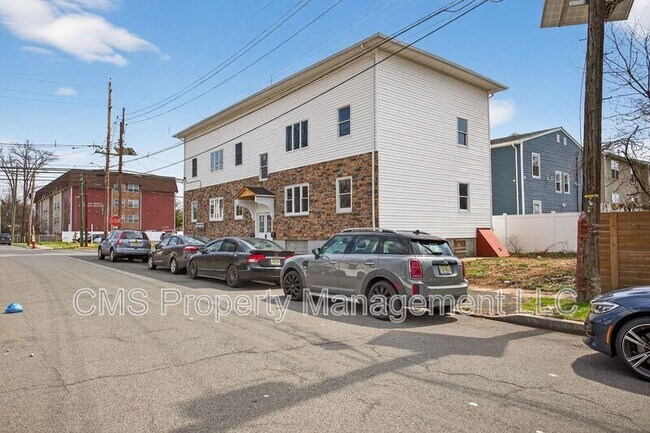 Photo - 378 Grand St Unit 1L