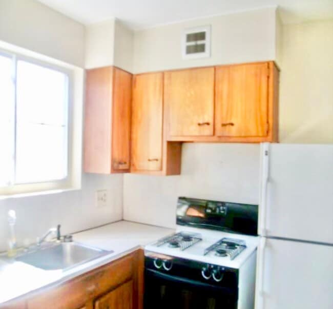 13-23 Bissell Street