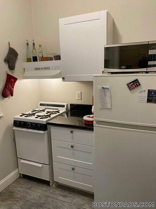 Photo - 1193 Commonwealth Ave Unidad 5