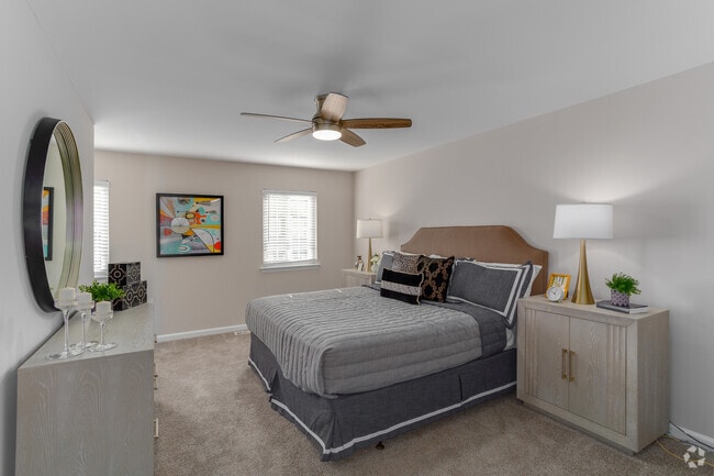 2BR, 1.5BA - 1,250SF - Primary Bedroom - Standard