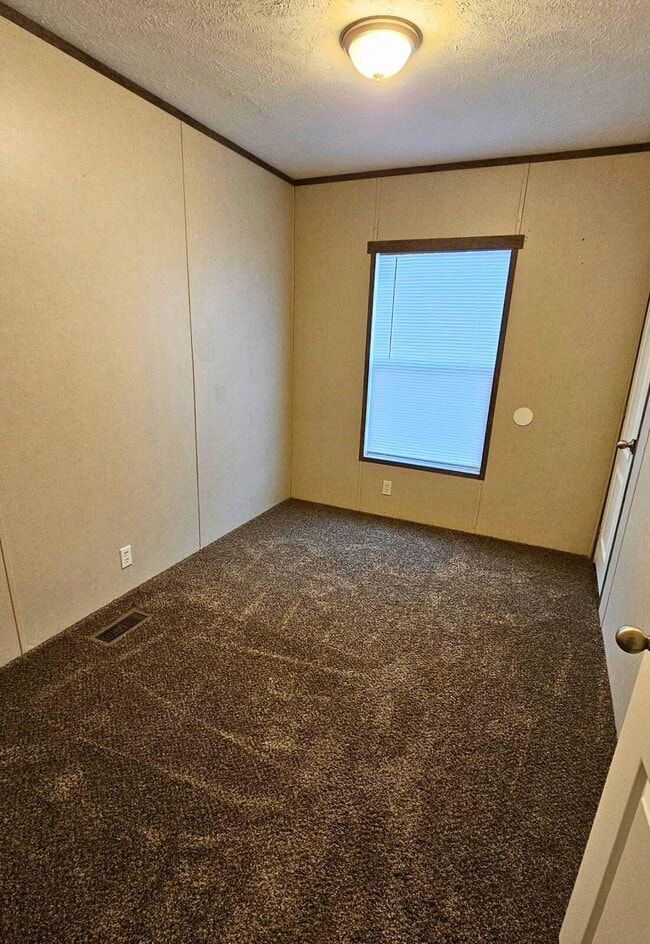 Photo - 4444 S West St