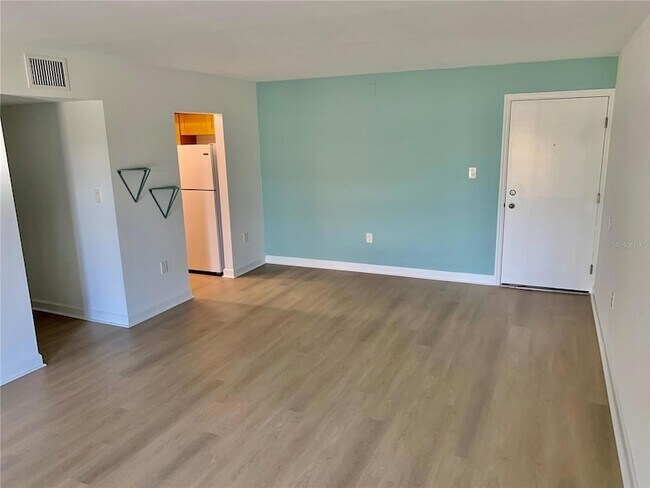 Photo - 21267 Gertrude Ave Unit 114