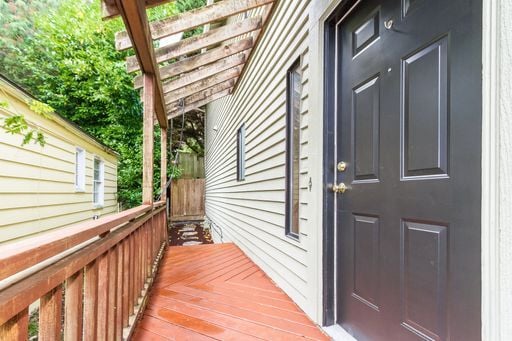 Photo - Maple Leaf 2-story 3 bed/2.5 bath with deck and garage available now for $3795!