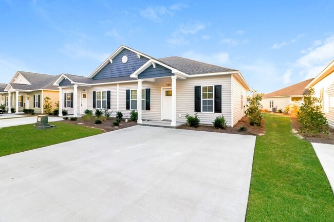 Photo - 179 Highlands Glen