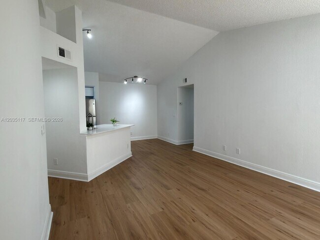 Photo - 12840 Vista Isles Dr Unit 627