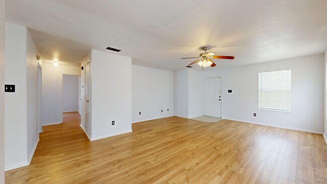 Photo - Great location in Killeen, TX Cozy and well maintained house