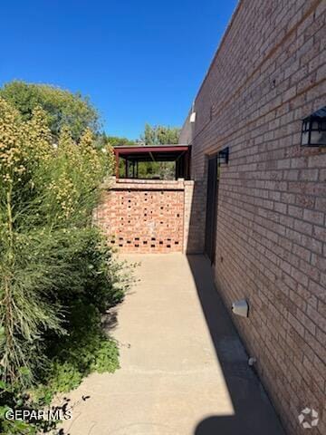Building Photo - 7465 Stoney Hill Dr Rental