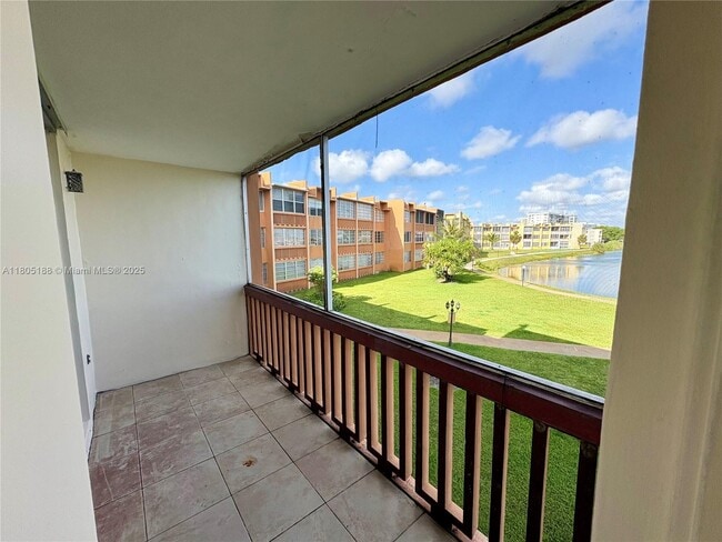 Photo - 1591 NE Miami Gardens Dr Condo Unit 203