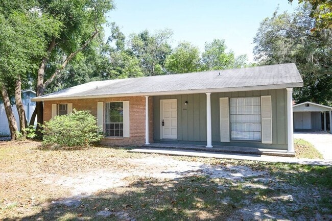 Photo - 4006 Luan Dr
