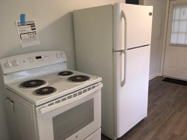 Photo - 2335 Scotty Cir