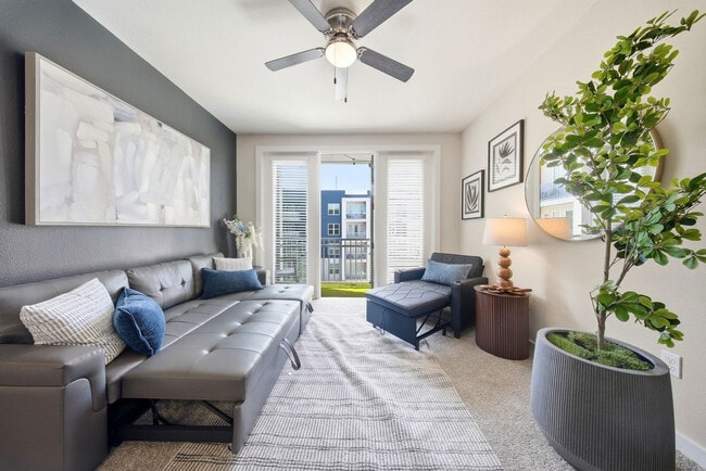 Photo - 1702 W Cleveland St Unit SI FL1-ID1521834P