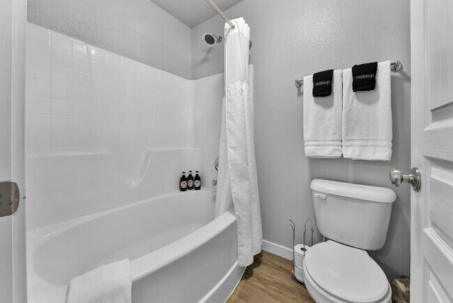 Photo - 2263 N Meadow Lake Pl Unit SI ID1547098P