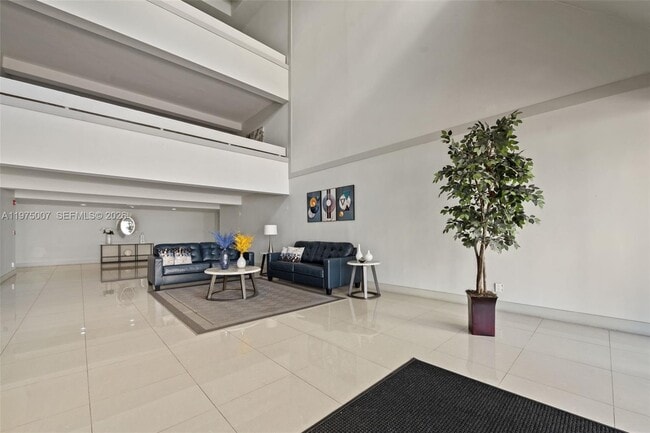 Photo - 303 Racquet Club Rd Unit 204