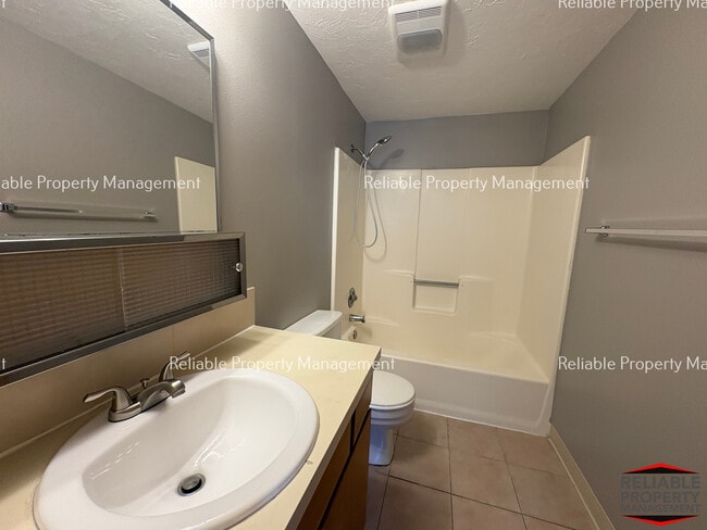 Photo - 1420 Jefferson Ave Unit 1