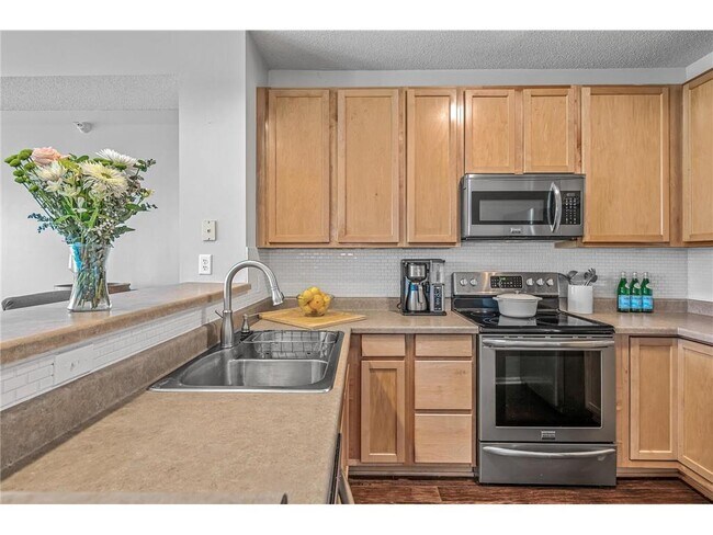 515 N 1st St Unidad 405