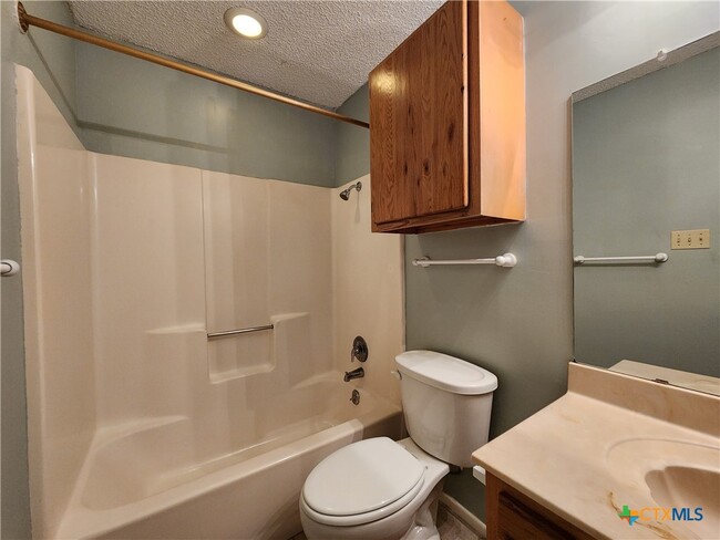 Photo - 1332 Summerwood Dr Townhome