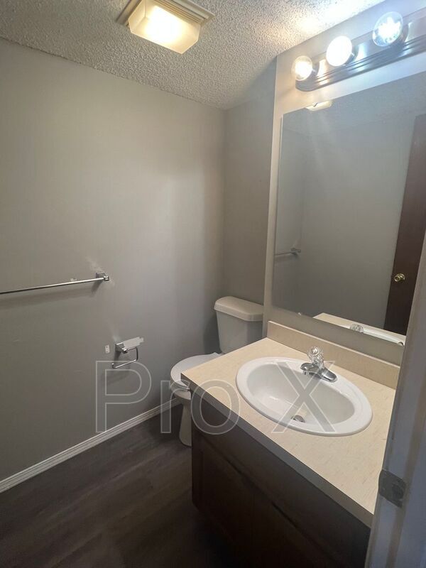 Photo - 1106-1108 S. Joplin Unit 1108 S Joplin Apt E