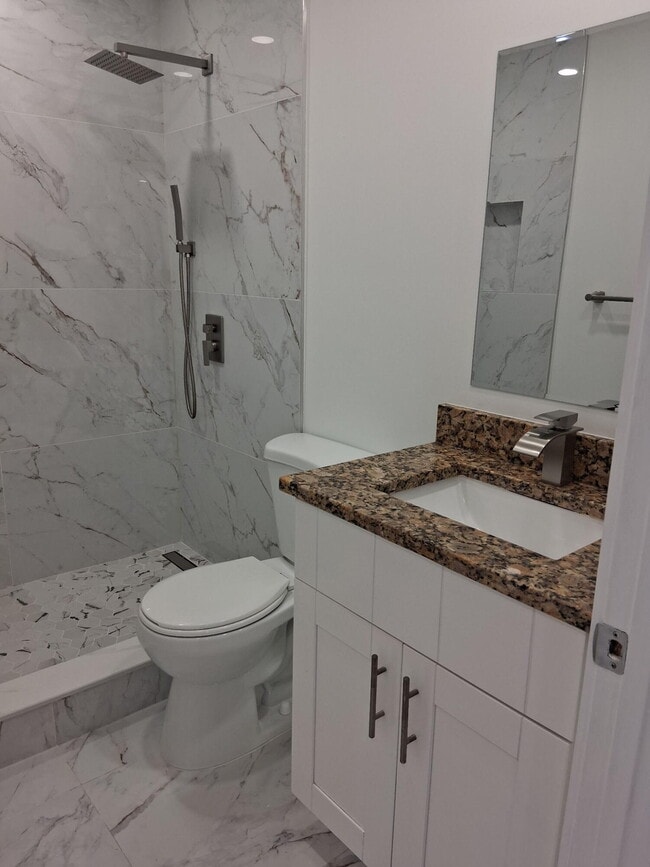 Photo - 2100 Springdale Blvd Unit 303