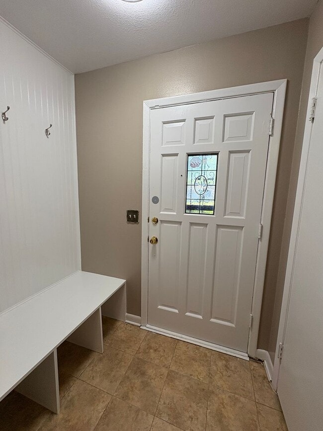 Photo - Gorgeous 4 bedroom/1 bath with Central Air and Heat!