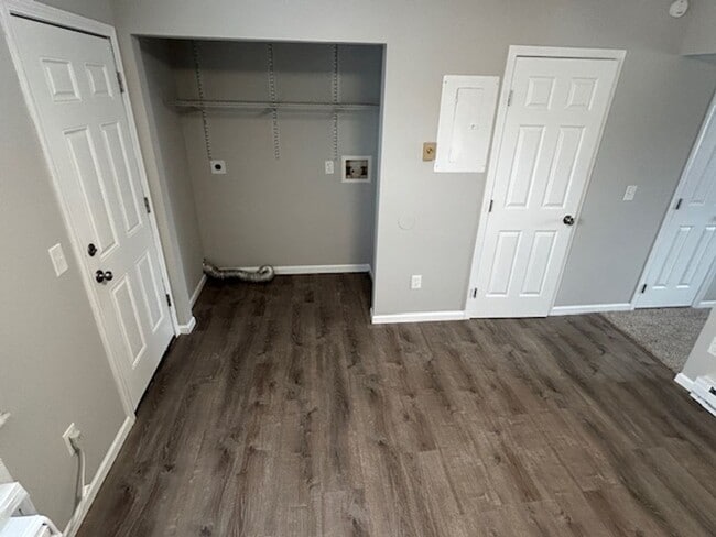 Photo - Spacious 2-Bedroom Living in a Quiet Commu... Unit 1200-C Bunker Hill