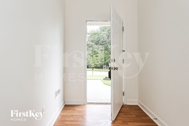 Photo - 1814 Yarborough Dr