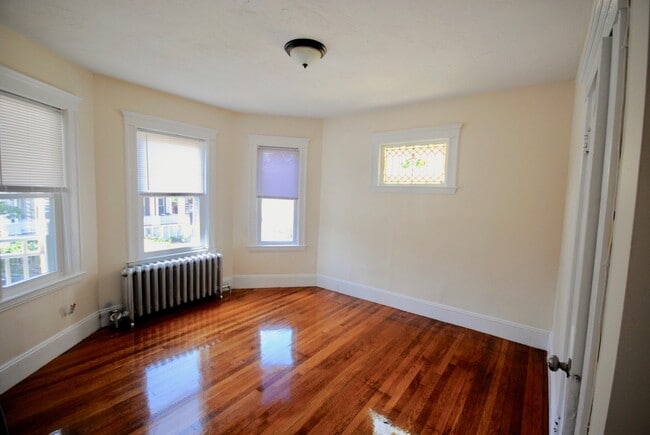 Photo - 98 Montebello Rd Unit 1