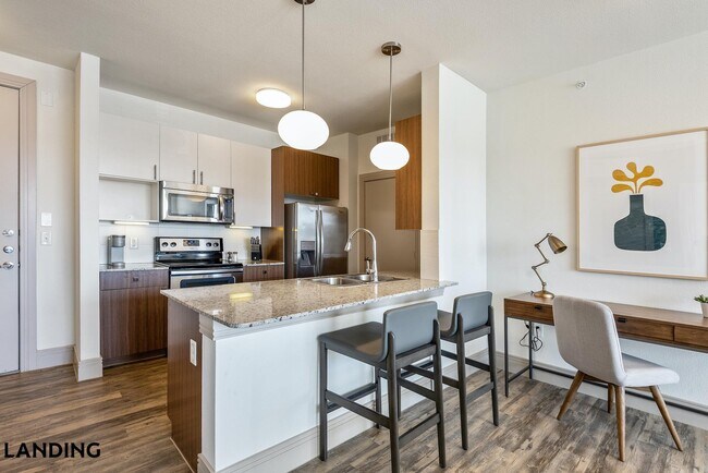 Photo - 701 W 101st Pl S Unit 736