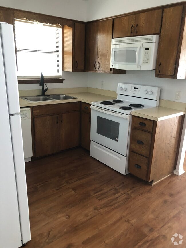 Building Photo - 309 Shady Grove Dr Rental