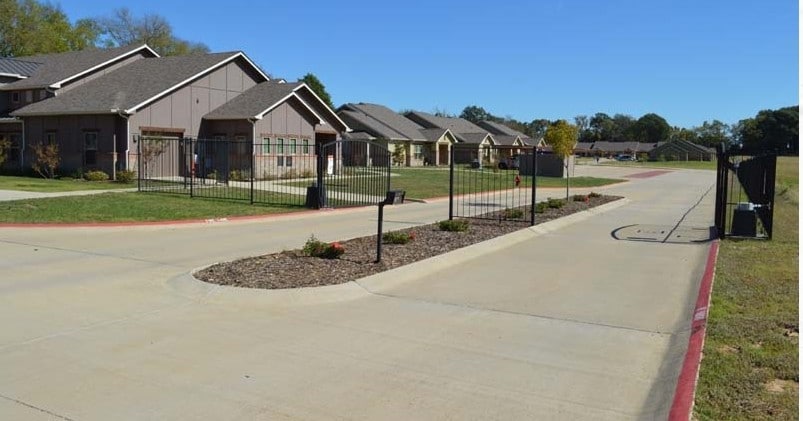 Stoneleaf at Fairfield - Stoneleaf at Fairfield