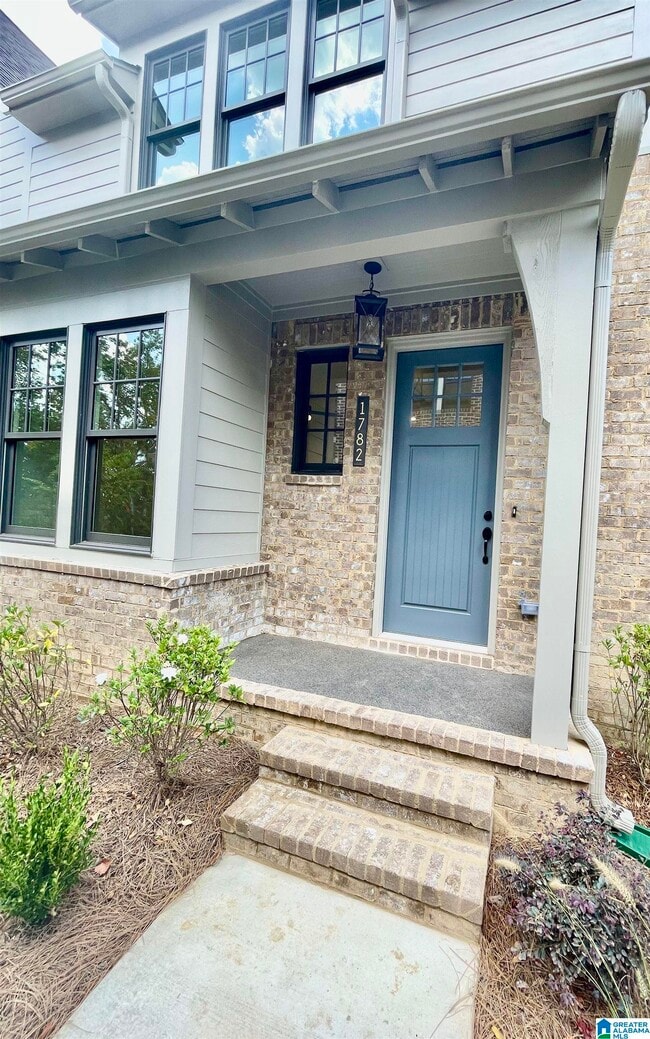 Photo - 1782 Deverell Ln