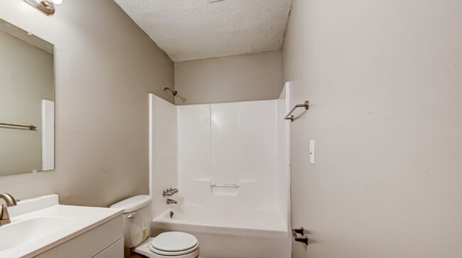 Photo - Discover Your Urban Oasis: Stunning 3BR Apartment in the Heart of Columbia! Unidad 5A