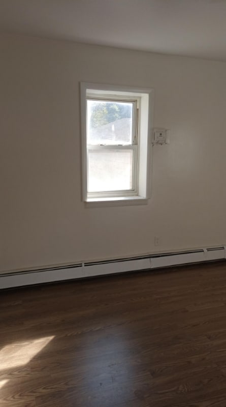 Photo - 1164 NY-32 Unidad 2